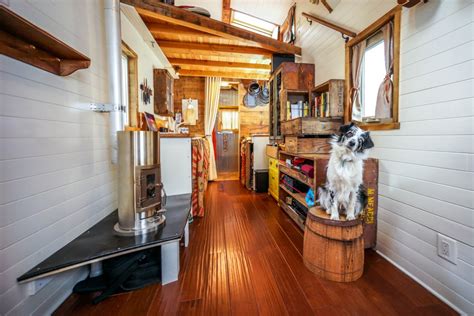 Dickinson bar b que & steakhouse. Tiny House Materials: Itemized list of materials and ...