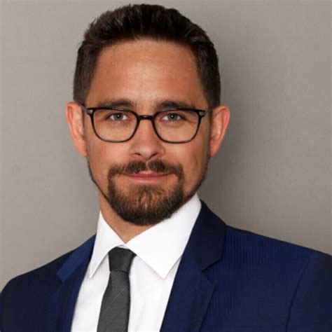 Bei einer mpls leitung werden eingehende datenpakete einem label zugeordnet. Martin Finkl - IT Director Global - Leggett & Platt ...