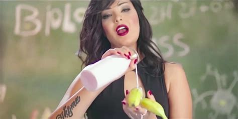 Egyptian Singer Shyma Has Been Sentenced To 2 Years In Prison For Inciting Debauchery In