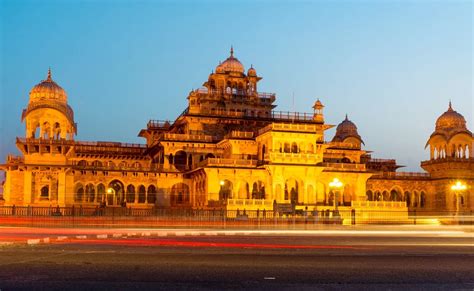 26 Popular Places To Visit In Jaipur That You Should Not Miss AT ALL