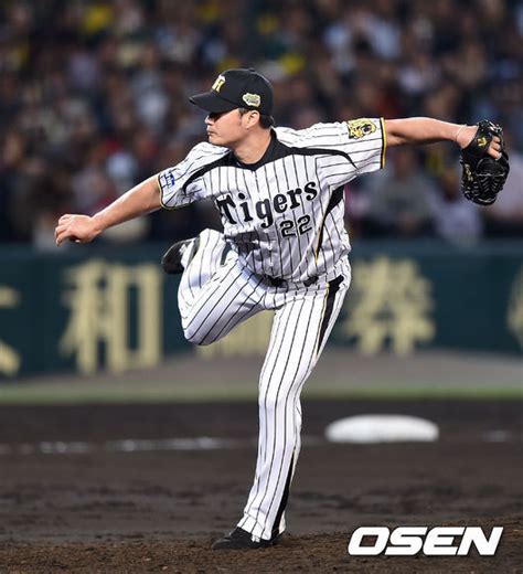 또한 네이버는 1997년 2월 26일 이해진, 권혁일, 김보경, 구창진, 오승환, 최재영, 강석호 등으로 구성된 삼성sds의 사내 벤처에서 '웹글라이더'라는 이름으로 시작해 1998년 1월에 분리된 네이버컴 주식회사에서 운영하다가 2000년. 야구한신 투수코치 지령, "오승환, 떨어지는 공 필요" | YTN