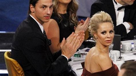 How zlatan ibrahimović's wife turned him into a beast | oh ابراهيموفيتش يفجرها السويديون عنصريون. زوجة إبراهيموفيتش تعلق صورة واحدة "غريبة" له في المنزل ...