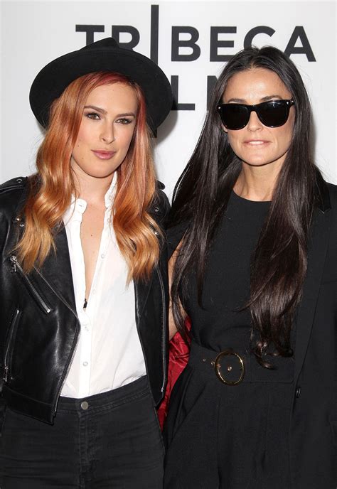 rumer willis and mom demi moore look like twins in new photo fame10