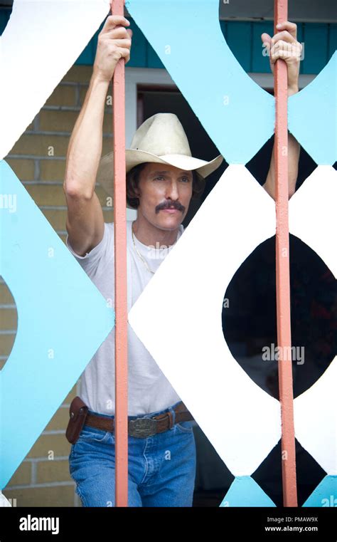 Matthew Mcconaughey Stars As Ron Woodroof In Jean Marc Vallees Fact Based Drama Dallas Buyers