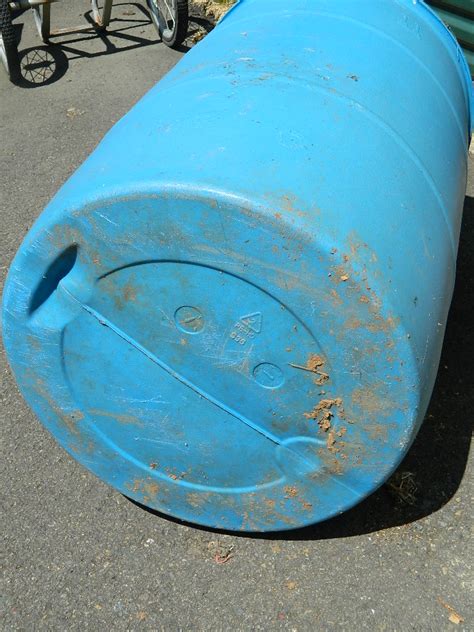 Sg1006 Heavy Duty Blue Plastic 55 Gallon Water Drum Wilbur Auction