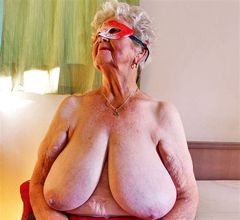 Grannies Big Tits Exalt Posing Nude Grannynudepics Com