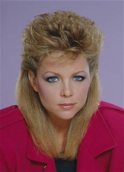 Hairstyles Of The Eighties 80s Hair And Makeup Womens Hairstyles Hair Styles