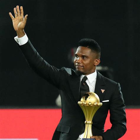 meilleur footballeur africain de l histoire l énorme palmarès de samuel eto o qui parle en sa