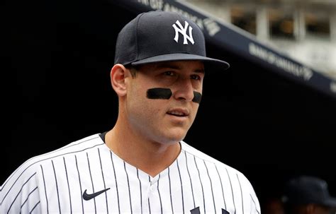 Yankees Anthony Rizzo Tests Positive For Covid 19