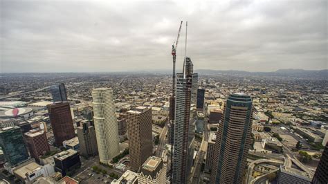 Wilshire Grand With Spire In Place Wilshire Grand Becomes Tallest