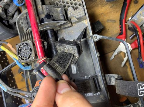 Archivo STL arrma mojave motor block 🤖 ・Modelo imprimible en 3D para