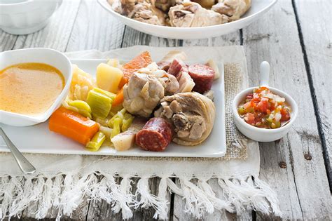 Per renderli ancora più golosi abbiamo. Ricetta Puchero | Agrodolce