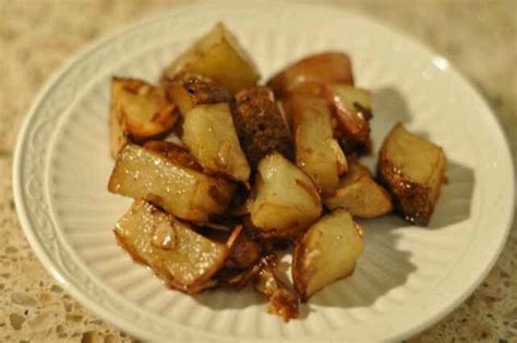 Potatoes with skins on 1 pkg. Ingredients 2 pounds potatoes - any kind will do 1 package ...