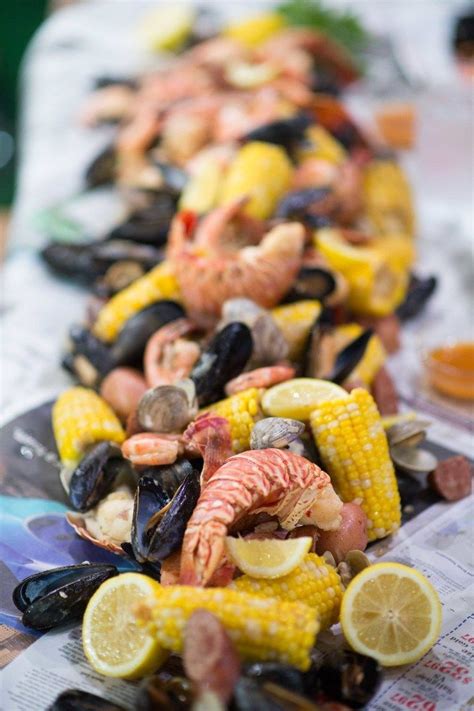 Get Your Summer Party Started With Als Tasty Clambake Recipe Clam