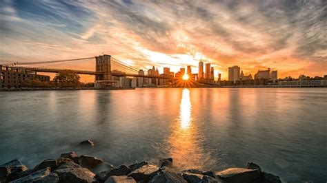 Sunrise Skyline Manhattan And Brooklyn Bridge Foto And Bild North America