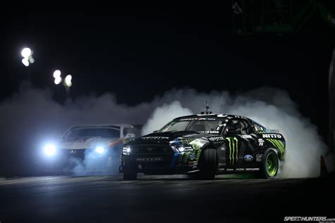 Ford Mustang Lights Drift Smoke Night Race Racing Muscle