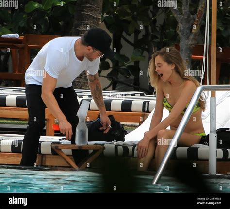 Ryan Phillippe And Paulina Slagter Were Spotted Kissing While They Hung Out At Their Pool In