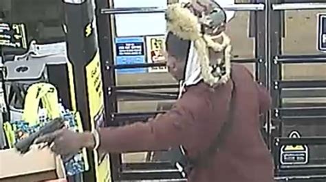 Police Ask For Help Identifying Locating Gadsden Store Robbery Suspect