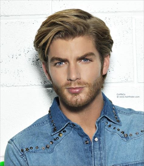 The wavy style textured top involves having waves on the top of your hair that comes from having a textured cut. Good Haircuts For Men With Big Heads