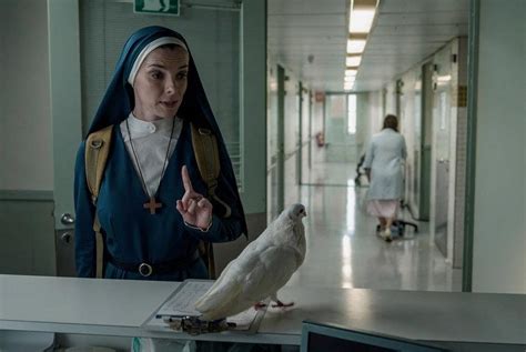 Mrs Davis Star Betty Gilpin Shares Her Nun Character S Mistrust Of Technology Upi Com