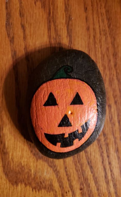 Halloween Rocks Painted Rocks Ideas Painted Pebbles Thoughts