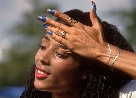 See more ideas about nails, cute nails, flo jo. Flo Jo was the queen of nails and gold jewelry, facts ...