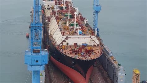 Hyundai Heavy Splashes Flex Lngs New Vessel Al Sindbad Navigation