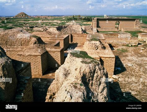 Ziggurat Nimrud Kalhu Banque De Photographies Et Dimages à Haute