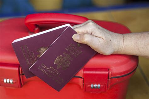 Co Zrobi Gdy Utracimy Paszport Kilka Cennych Informacji Paszporty