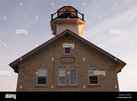 Old Port Washington Lighthouse Stock Photo Alamy