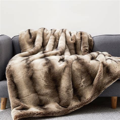 Tan Chinchilla Stripe Faux Fur Oversized Throw Reversible Blanket Extra Large Thick Warm Afghan
