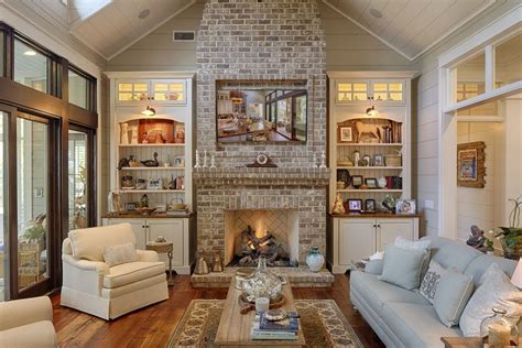 43 Rustic Brick Fireplace Living Rooms Decorations Ideas Country
