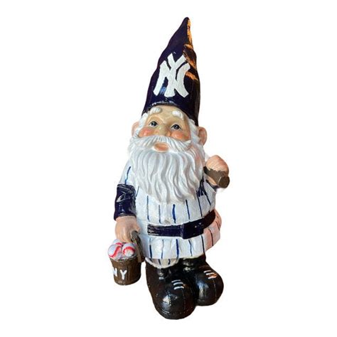 New York Yankees Garden Gnome T For Ny Yankees Fan Yankees Etsy