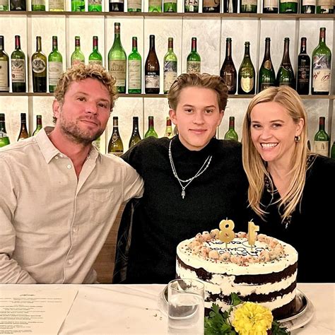 Reese Witherspoon And Ex Ryan Phillippe Attend Son Deacons Album Celebration Polish News