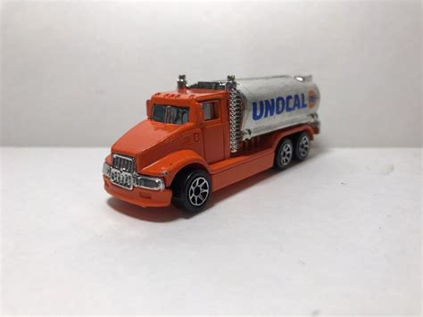 Hot Wheels 1991 Tank Truck Unocal 76 Ebay Hot Wheels Hot Trucks