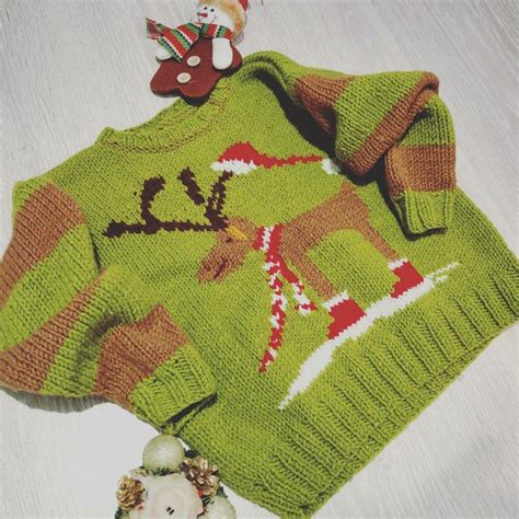 Детский вязаный свитер с оленем от @volchokknit | Вязаный свитер, Вязаные свитера, Свитер