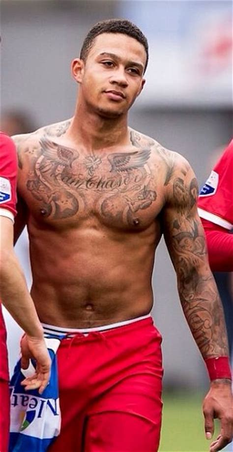 Memphis depay, also known simply as memphis, is a dutch professional footballer who plays as a forward for ligue 1 club lyon and the netherlands national team. Más de 25 ideas increíbles sobre tatuaje con Memphis Depay ...