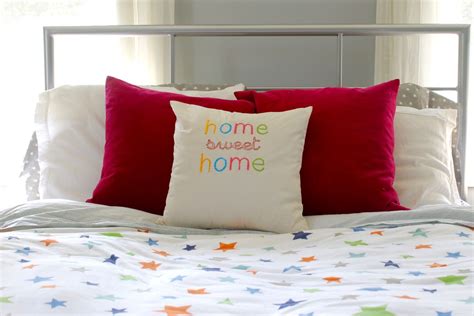 The problem with your thinking is that there is a standard best pillow. Embroidered Throw Pillow - DIY Home Sweet Home