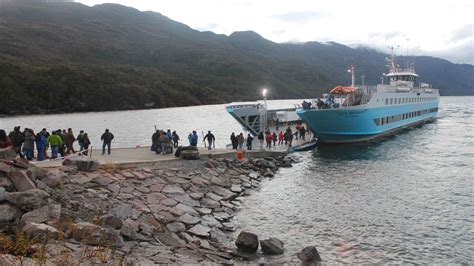 Navegación De Puerto Yungay A Puerto Natales O Viceversa Excursiones
