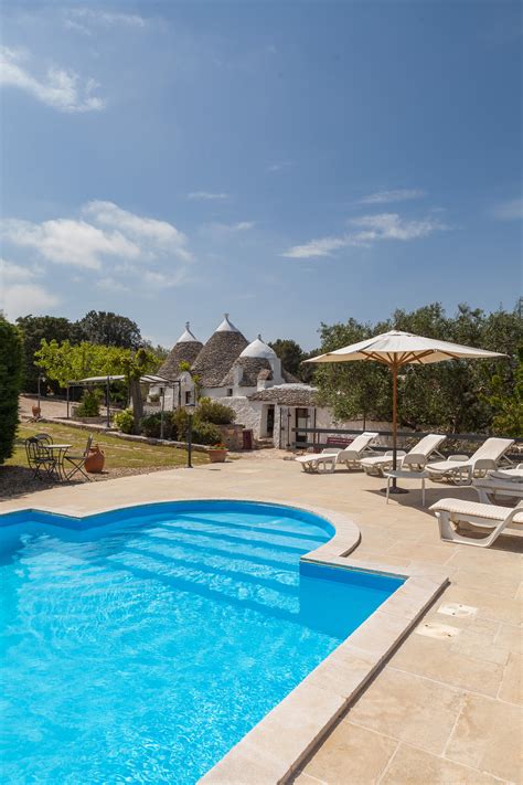 Tucked amidst the magnificent mountain ranges, thick green rainforests and rice fields, there are many ubud villas with private pool, offering solitude along with serenity to the visitors. Villa with private heated pool in Puglia | Puglia Paradise