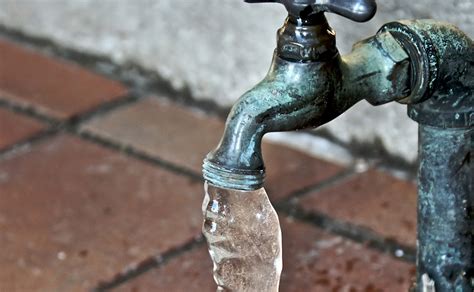 Tips For Preventing Water Pipes From Freezing During Extreme Cold