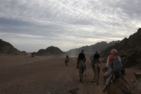 Fotos Gratis Paisaje Desierto Para Caminar Montaña Desierto