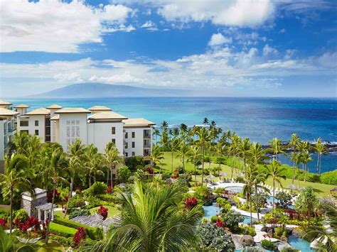 1e Best Resorts In Maui For Every Type Of Traveler Condé Nast Traveler