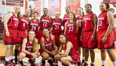 Cardinal Couple Cards Wbb Home Attendance 4th In Nation Wednesday