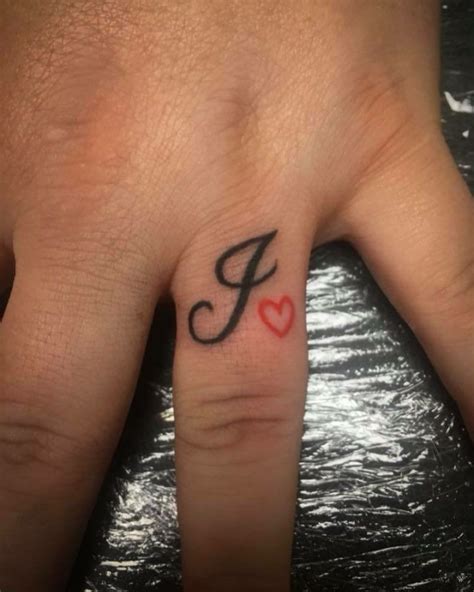 60 Romantic Ring Finger Tattoo Ideas Blurmark Finger Tattoos Tiny