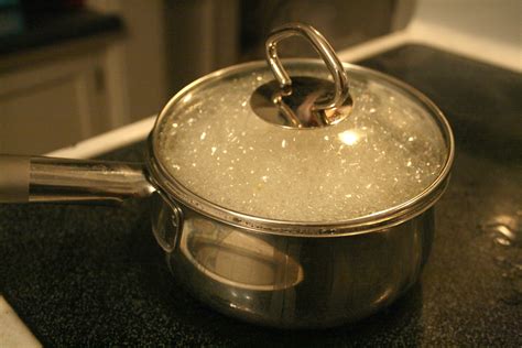 boiling pot water cooking commons 2008 wikimedia wiki