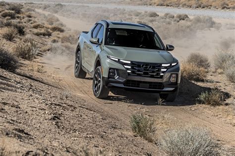 The santa cruz comes with two different powertrain choices. 2022 Hyundai Santa Cruz: Review, Trims, Specs, Price, New ...