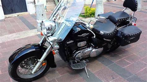 Over the next few lines motorbike specifications will provide you with a complete list of the available. Suzuki Boulevard c50 año 2005 - YouTube