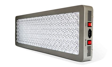 The 900 watt led grow light feature the highest grade of diodes to produce the best vegetation and bloom possible for all your indoor plants. Advanced Platinum LED P1200 LED Grow Light Review ...