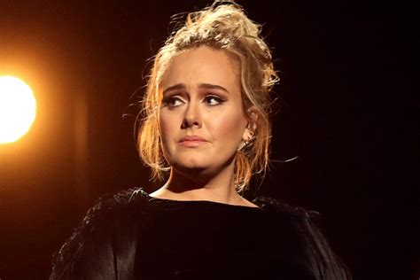 Слушать песни и музыку adele онлайн. Adele 'Absolutely Terrified' To Host 'SNL'